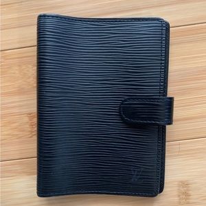 Louis Vuitton small ring agenda/cover